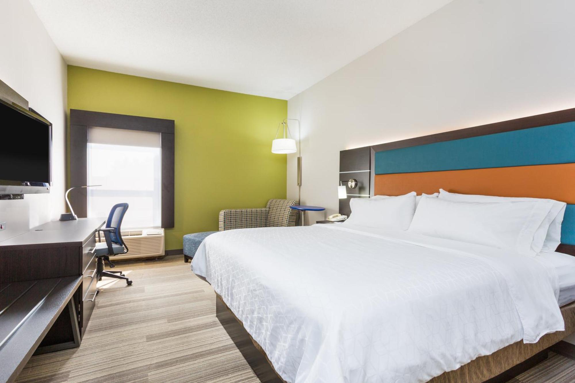 Holiday Inn Express - Plymouth By Ihg Εξωτερικό φωτογραφία