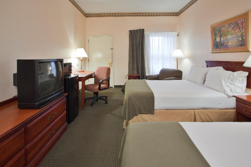 Holiday Inn Express - Plymouth By Ihg Εξωτερικό φωτογραφία